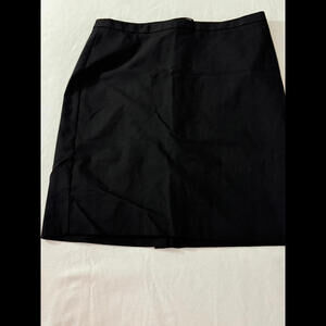 GAP RN 54023 Women's Rear Zipper & Slit A-Line Pull-On Skirt Size 6 Waist 30"
